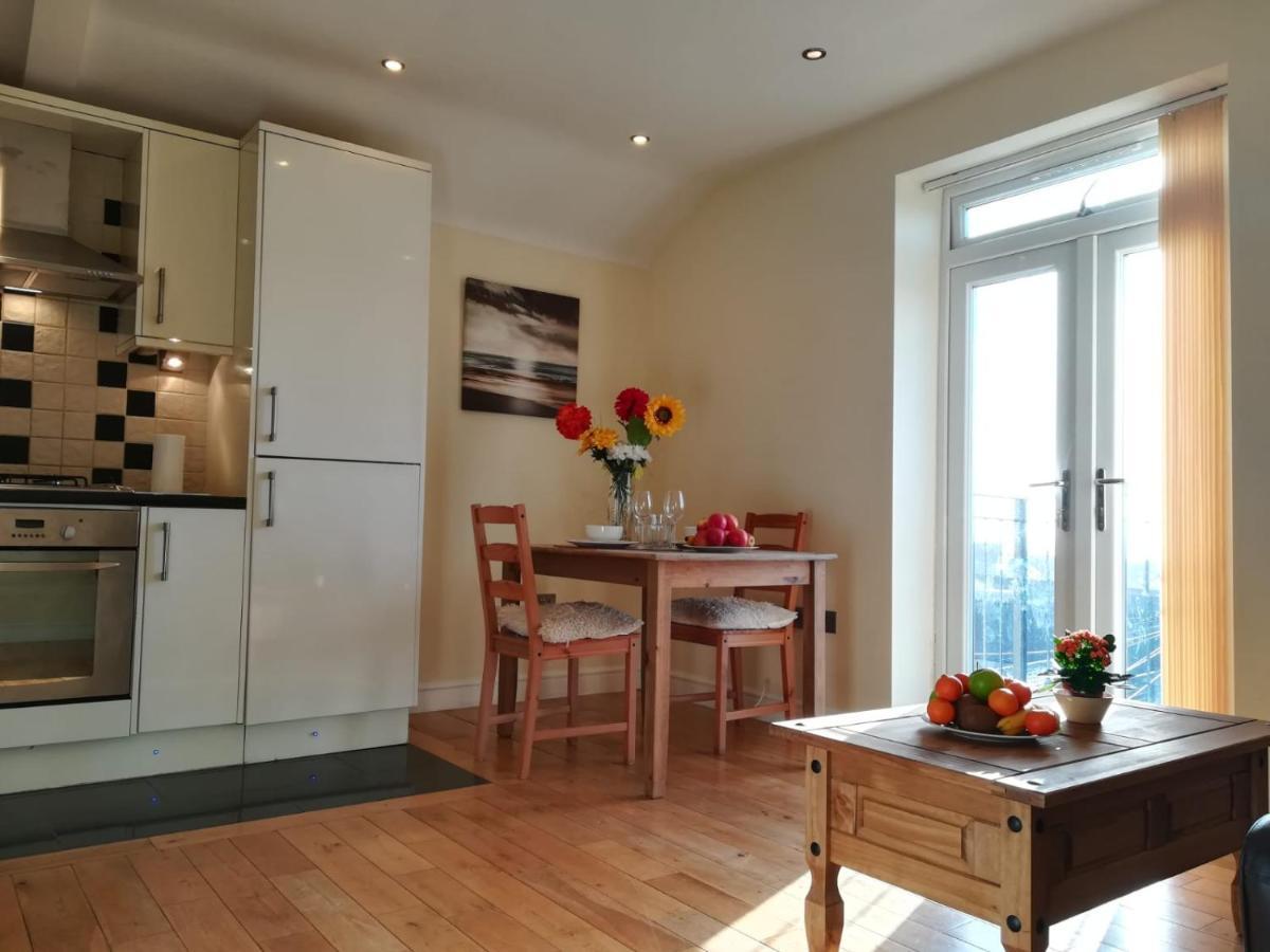 Bright, Modern 1 Bedroom Apartment, Uplands, Swansea Buitenkant foto